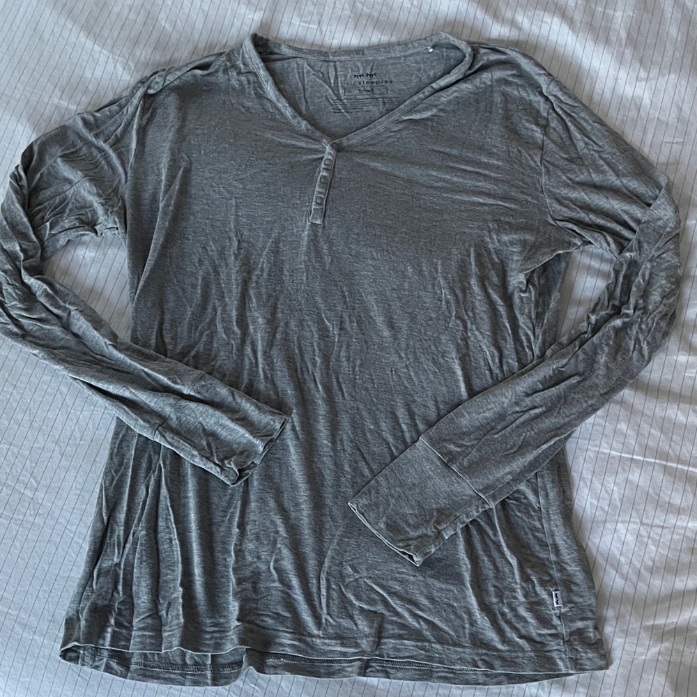 Little Sleepies pajama shirt S
